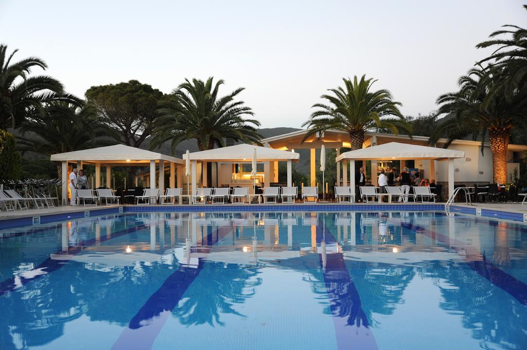 Hotel Dei Coralli 3*